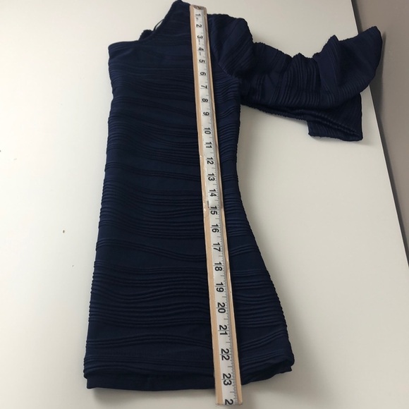 Jennifer Lopez Scoop Back 3/4 Sleeve Top Extra Small - Picture 7 of 8